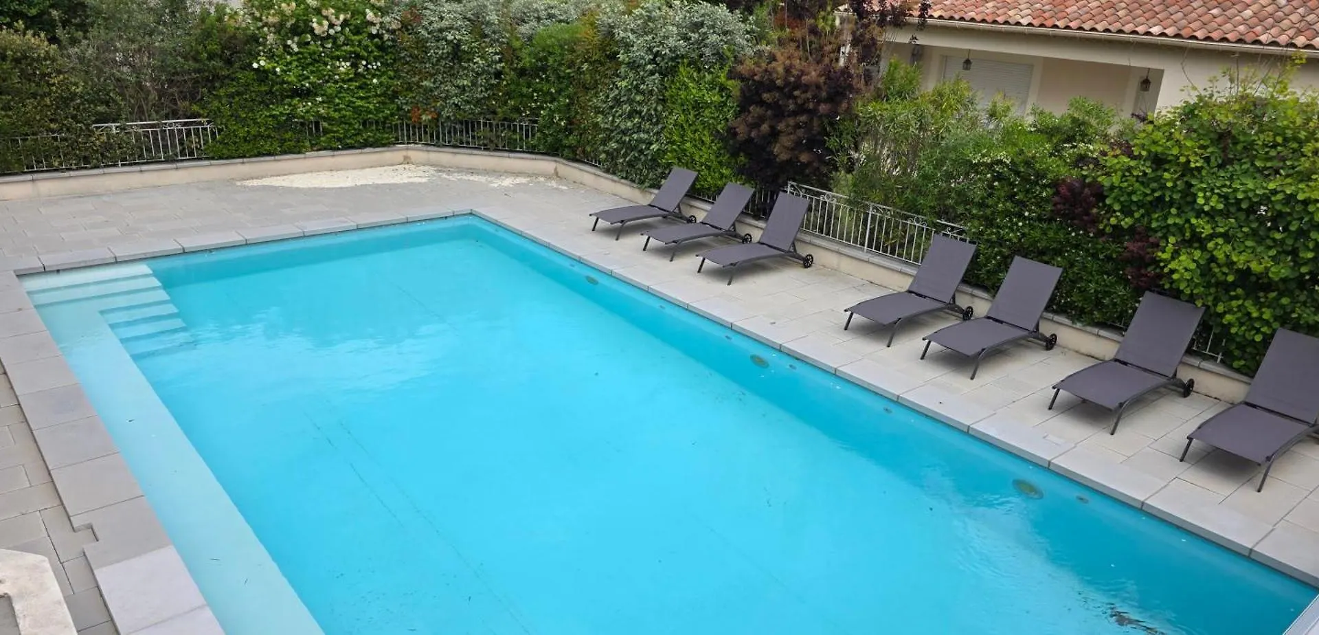 Les Dentelles Evasion Provencale Villa Avec Piscine Et Jardin Carpentras